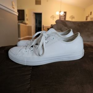 Converse All-Star Chuck Taylor, all white leather, Size 5.5 Men, Size 7.5 Women